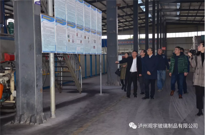 泸州玻璃酒瓶厂家.png 泸州玻璃酒瓶厂家.png