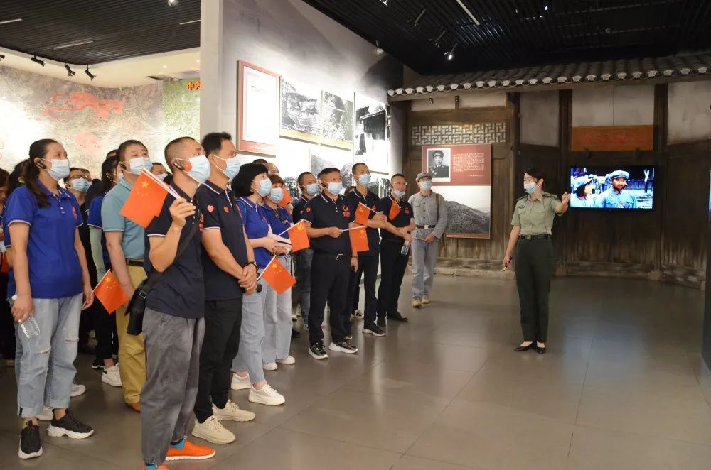 泸州华体会在线官网玻璃