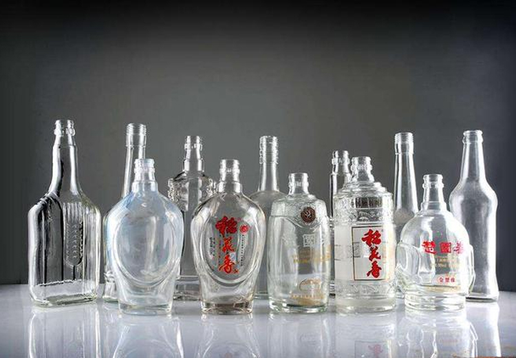 华体会在线官网玻璃告诉您玻璃瓶如何抛光